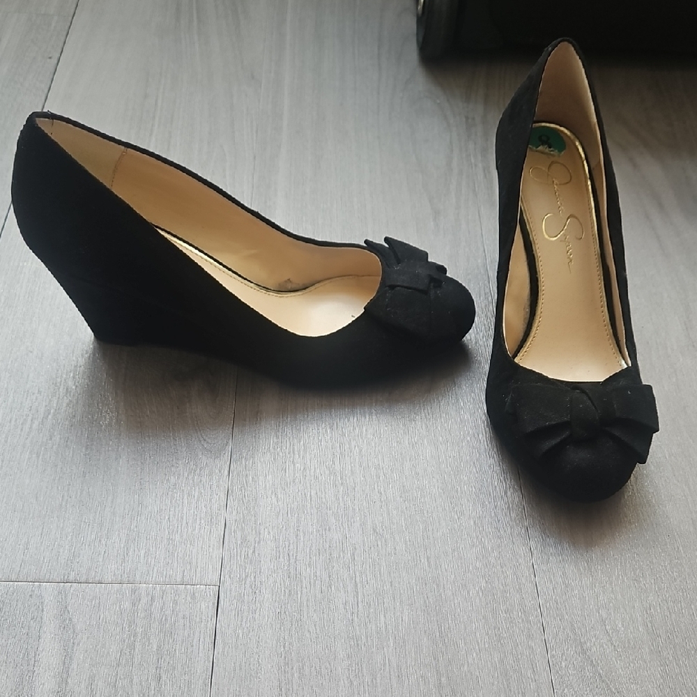 Jessica Simpson Black Wedge Shoes with Bow Detail